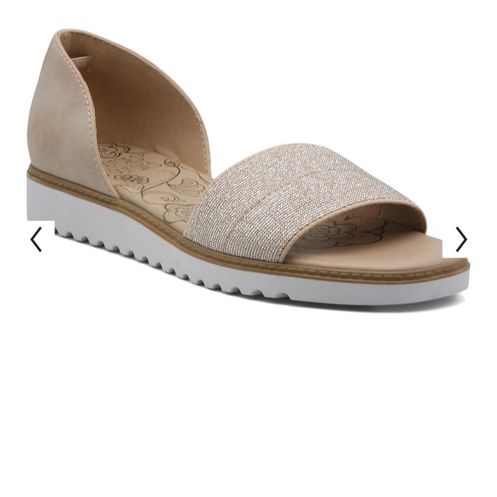 Mootsies Tootsies sandals. Size 9M womens.